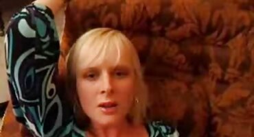 കട്ടിലിൽ ഹാർഡ് സെക്സ് വരെ ബസ്റ്റി ബ്ലൊഗ് കൈകാര്യം