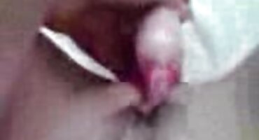 പെൺകുട്ടി വലിയ എബണി കോഴി സക്സസ് അവനെ ചാടി