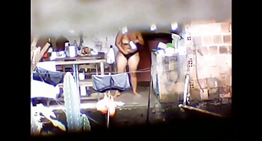 ആദ്യ കൂടിക്കാഴ്ചയ്ക്ക് ശേഷം സ്റ്റെപ്സിസ്റ്റർമാരെ കയ്യേറ്റം ചെയ്തു