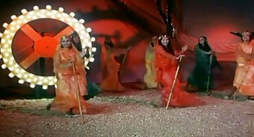 ഇറുകിയ സമനിരപ്പുണ്ടാക്കുക കാമുകൻ കൊഴുപ്പ് ഫാലസ് അനുവദിക്കുന്നു