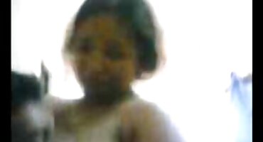 അവളുടെ കാമുകൻ പ്രഭാത സെക്സ് നിന്ന് സുന്ദരിയായ റഷ്യൻ പെൺകുട്ടി കം