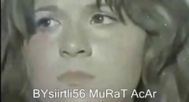 Handsome guy fuck Brunettes ശേഷം ഇരട്ട കിളുന്തുപയ്യന്