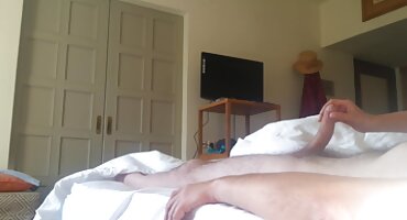 ബ്ലൊഗ് സ്റ്റുർഡി പിസ്റ്റൺ ഗ്ലാസുകൾ ഒരു ഹുഡ്