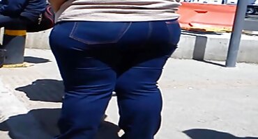 ചിക്കൻ ഒരു നല്ല സെക്സ് ഒരു മനുഷ്യന്റെ തലവേദന ശമിപ്പിച്ചു