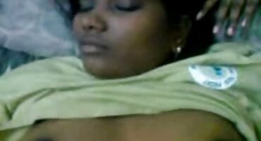 ഡോഗി സ്റ്റൈൽ ബ്രെജെര്സ് ആൾ ഒരു ഷാഗ് ചീസ് ചീസ് രഗസൊ വലിയ മിൽഫ് കോഴി ഇടുന്നു