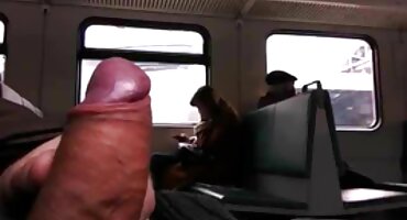 കിടപ്പറയിൽ രാവിലെ തന്റെ പ്രിയപ്പെട്ടവരുമായി മധുരമുള്ള കുന്നിലിന്ഗുസ് നല്ല സെക്സ്