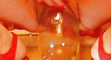 ശോഭയുള്ള മുടി കൊണ്ട് ചക്ക് ലൈംഗിക സ്നേഹിക്കുന്നു വളരെ അവൾ പോലും പുറത്തു ഫക്ക് തയ്യാറാണ്