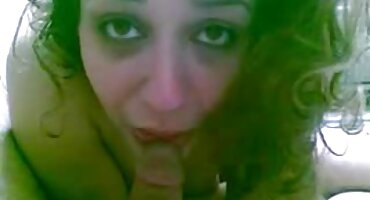 ആൺകുട്ടി പെൺകുട്ടിയെ ടെൻഡർ കുന്നിലിംഗസ് കൊണ്ട് സന്തോഷിപ്പിക്കുകയും ചൂടുള്ള ലൈംഗികതയോടെ അവളെ രതിമൂർച്ഛയിലേക്ക് കൊണ്ടുവരികയും ചെയ്യുന്നു